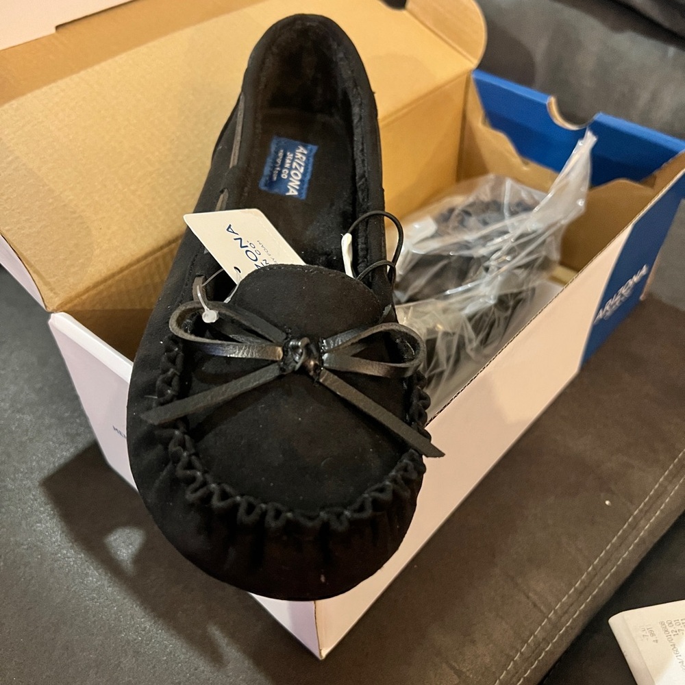 BNIB moccasins